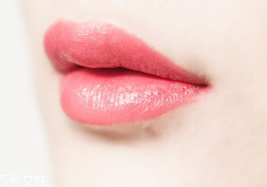 迪奧028多少錢？大熱珊瑚色