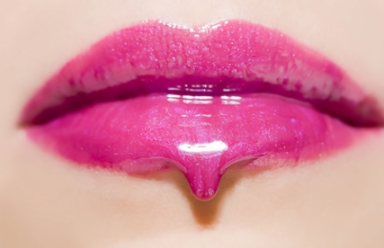 唇紋深適合什么口紅？別用啞光口紅