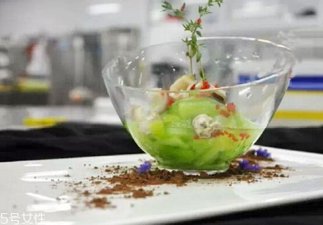 蛇瓜可以生吃嗎？這樣吃蛇瓜最好