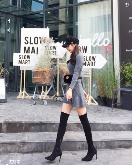 灰色針織裙怎么搭配？極致低調(diào)的氣質(zhì)美