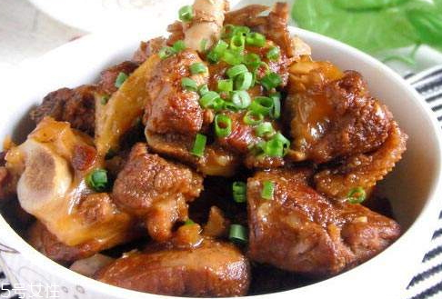 啤酒鴨用什么鴨子好 常用麻鴨 啤酒鴨用什么鴨子好 常用麻鴨