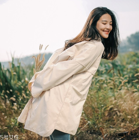 春天適合穿什么款式外套？不再頭疼沒衣服穿