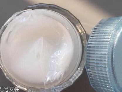 面霜可以晚上用嗎？面霜也分早晚霜