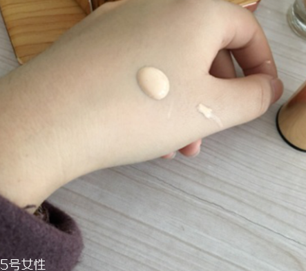 ysl圣羅蘭粉底液遮瑕效果好嗎？遮瑕強(qiáng)度不夠