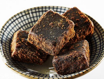 阿膠黑糖經(jīng)期可以喝嗎？最好少喝