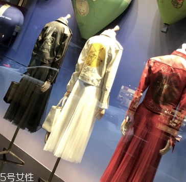 dior迪奧衣服一般多少錢？