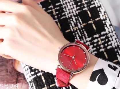 dior迪奧手表多少錢？