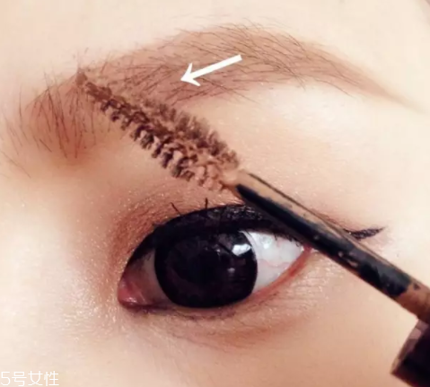 染眉膏可以洗掉嗎？防水染眉膏要卸妝