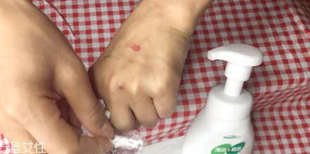 泡沫洗面奶哪個(gè)牌子好？熊野油脂和牛乳石堿對(duì)比測(cè)試