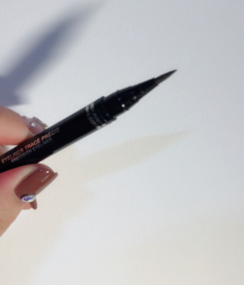 dior迪奧眼線筆怎么打開(kāi)？迪奧眼線筆怎么用