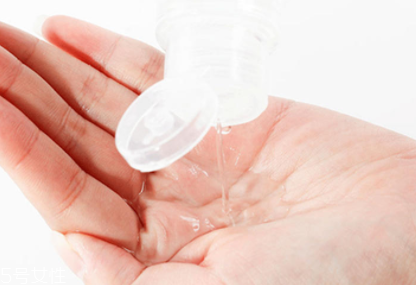 江原道卸妝水適合敏感肌嗎？敏感皮放心用