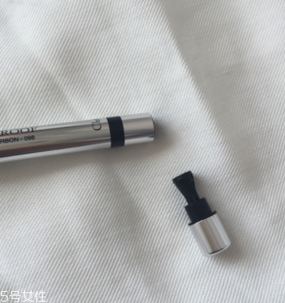 dior迪奧眼線筆多少錢一支？