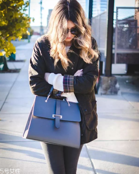 camelia roma是什么牌子？約會撩漢必備款式