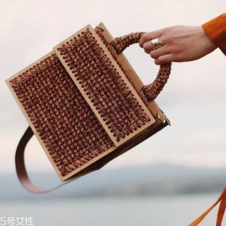 0711是什么牌子？純手工編織包包的經(jīng)典