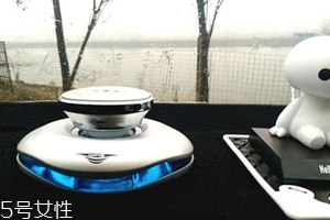 汽車香水座怎么加香水？用滴管注入原瓶