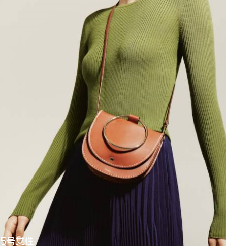 theory包包多少錢？超有質(zhì)感的輕奢品牌