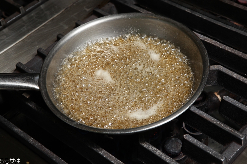 芋圓怎么做才會q彈好吃又滑嫩 芋圓怎么做才會q彈好吃又滑嫩