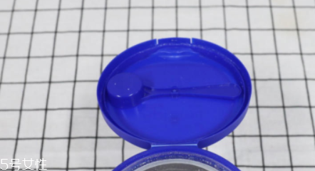 愛(ài)他美奶粉哪個(gè)版本好？白金版表現(xiàn)出色