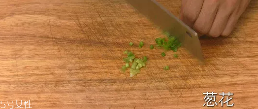 吃花菜可以減肥嗎？熱量低適合減肥時(shí)吃