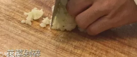 吃花菜可以減肥嗎？熱量低適合減肥時(shí)吃