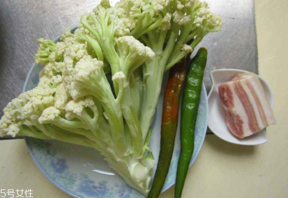 花菜不熟會中毒嗎？不要這樣嘗試