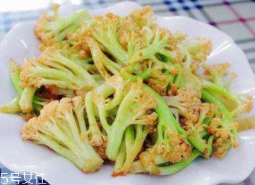 花菜炒多久能熟？5分鐘就足夠