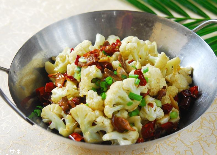 花菜炒多久能熟？5分鐘就足夠