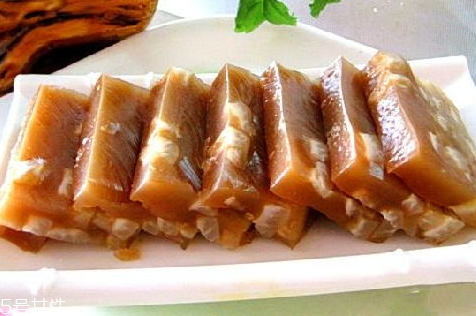 豬皮凍為什么不透明 可能是鍋的原因 豬皮凍為什么不透明 可能是鍋的原因