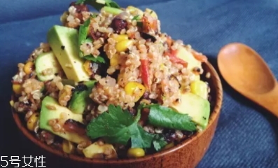 藜麥可以蒸米飯嗎？藜麥蒸米飯要泡嗎？