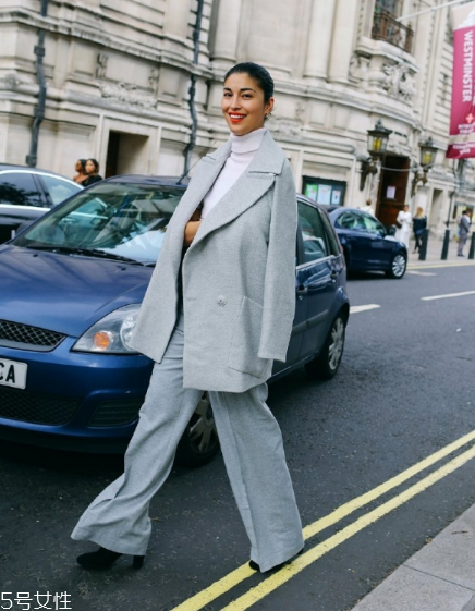 寬松西裝怎么搭配？玩轉(zhuǎn)oversize個(gè)性風(fēng)