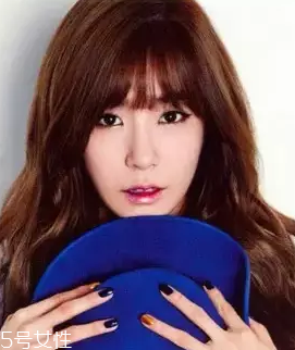 寬額頭適合什么劉海？2018額頭寬劉海圖片