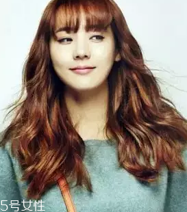 寬額頭適合什么劉海？2018額頭寬劉海圖片