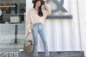 牛仔褲破洞怎么剪好看？最時尚的牛仔褲破洞剪法