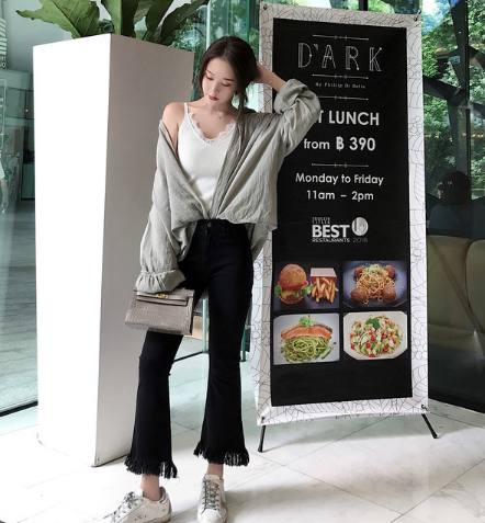 牛仔褲曬黃了怎么辦？牛仔褲應(yīng)避免暴曬