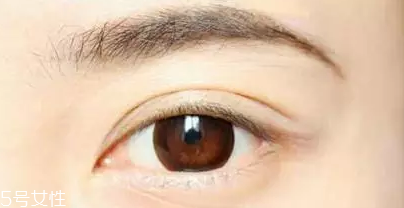 眉卡好用還是眉貼好用？眉貼更精確