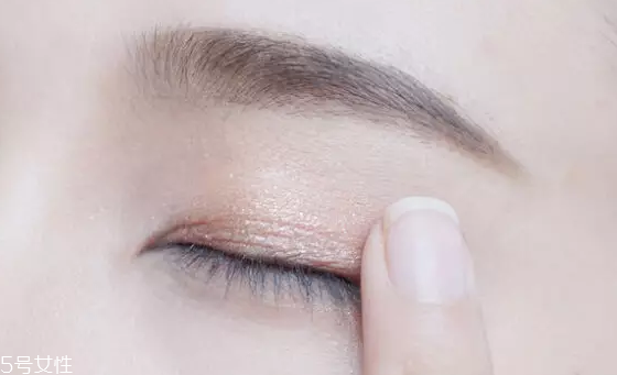 眉卡好用還是眉貼好用？眉貼更精確