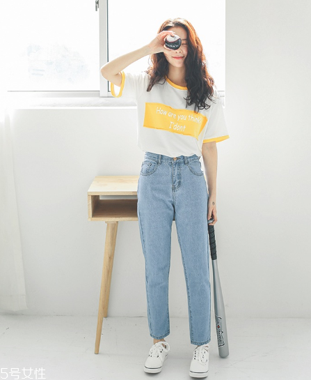 牛仔褲縮水了怎么復(fù)原？牛仔褲縮水別擔(dān)心