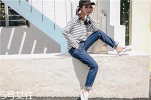 牛仔褲縮水了怎么復(fù)原？牛仔褲縮水別擔(dān)心