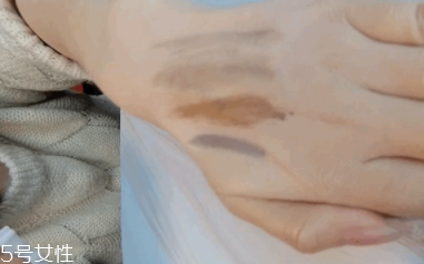 曼丹保濕卸妝水怎么樣？防水口紅卸不掉