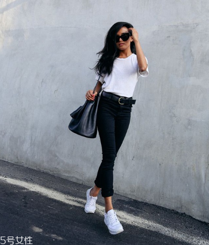 j brand牛仔褲怎么樣？最值得投資的牛仔褲