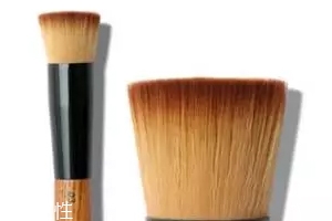 定妝粉用刷子好還是用粉撲好？新手用粉撲