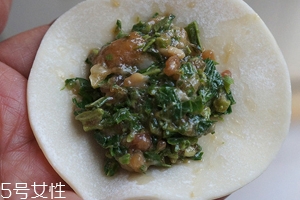 香椿水餃怎么做好吃？超詳細香椿豆腐餃子做法