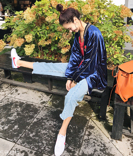 牛仔褲短了怎么改造？三步讓牛仔褲更合身