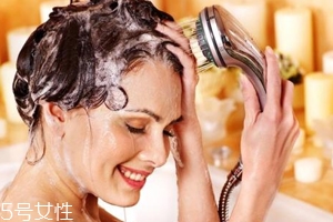 洗發(fā)水能當(dāng)沐浴露用嗎？可以偶爾使用