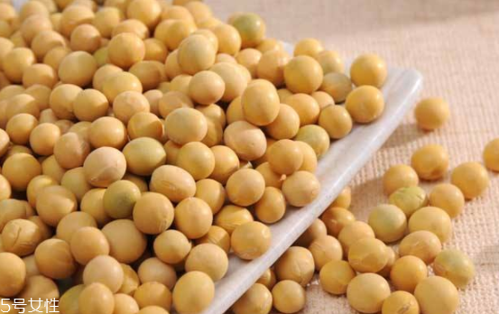 黃豆泡醋黃豆要煮熟嗎？生熟都可以泡
