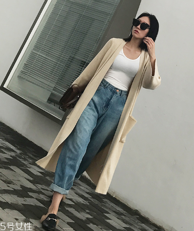 牛仔褲褲頭大了怎么改?。拷棠銕讉€(gè)小竅門(mén)