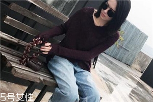 牛仔褲褲腿太緊怎么辦？這樣就解決了