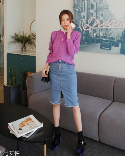 紫色毛衣怎么搭配？輕松駕馭流行色