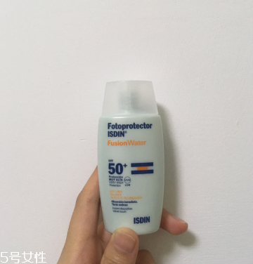 isdin怡思丁防曬霜和資生堂安耐曬防曬霜哪個好用 isdin怡思丁防曬霜和資生堂安耐曬防曬霜哪個好用