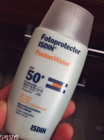 isdin怡思丁防曬霜和資生堂安耐曬防曬霜哪個好用 isdin怡思丁防曬霜和資生堂安耐曬防曬霜哪個好用